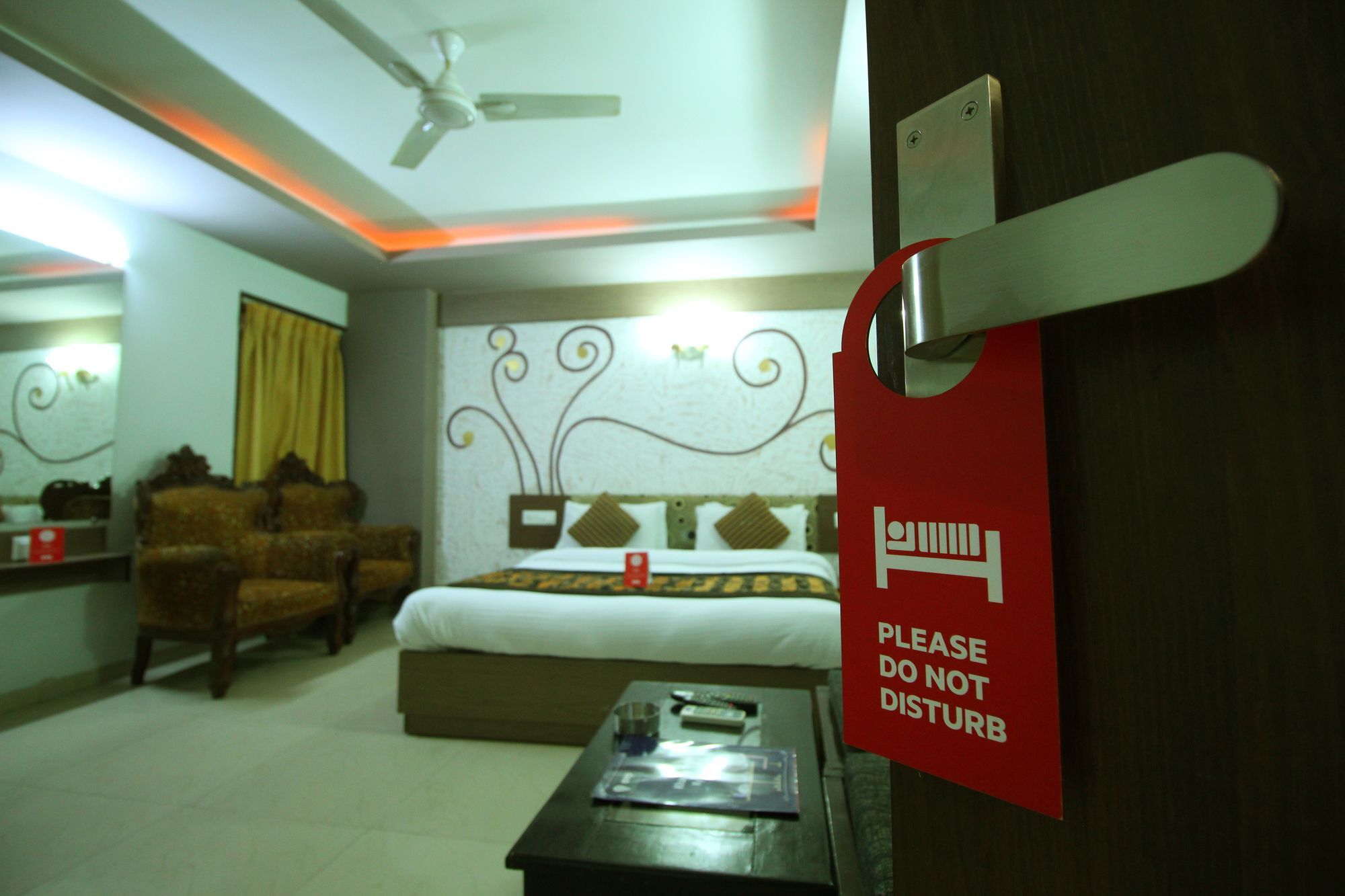 Oyo 4161 Hotel Shailly Inn Ahmedabad Exterior photo